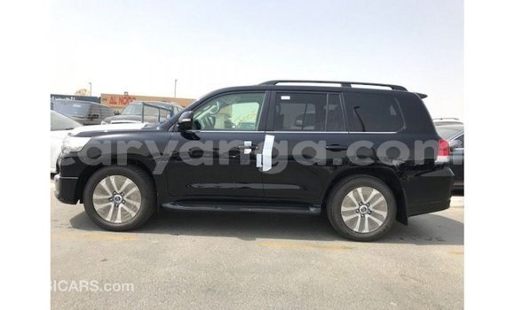 Buy Import Toyota Land Cruiser Black Car in Import - Dubai in Malawi Buy Import Toyota Land Cruiser Black Car in Import - Dubai in Malawi