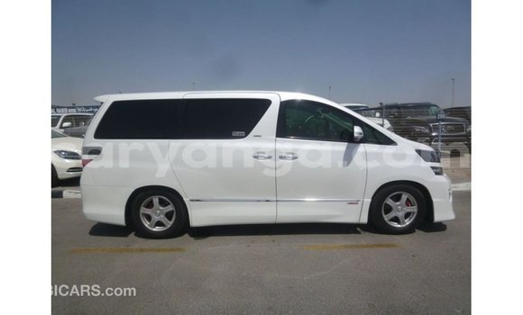 Acheter Import Voiture Toyota Vellfire Blanc à Import - Dubai, Malawi Acheter Import Voiture Toyota Vellfire Blanc à Import - Dubai, Malawi