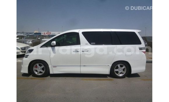 Acheter Import Voiture Toyota Vellfire Blanc à Import - Dubai, Malawi Acheter Import Voiture Toyota Vellfire Blanc à Import - Dubai, Malawi