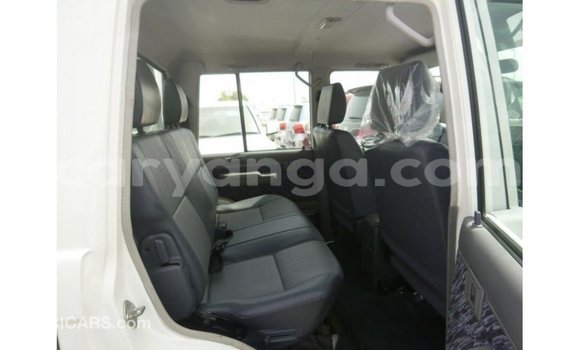 Buy Import Toyota Land Cruiser White Car in Import - Dubai in Malawi Buy Import Toyota Land Cruiser White Car in Import - Dubai in Malawi