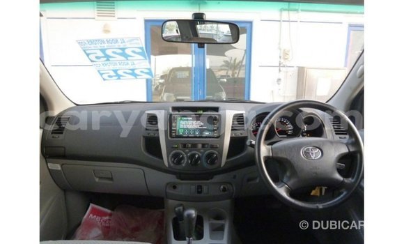 Nunua Imported Toyota Hilux Black Gari ndani ya Import - Dubai nchini Malawi Nunua Imported Toyota Hilux Black Gari ndani ya Import - Dubai nchini Malawi