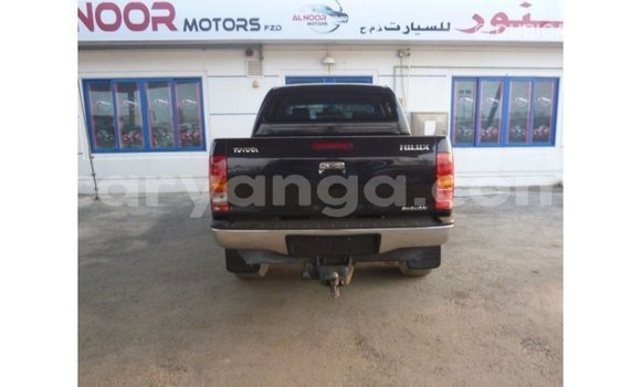 Nunua Imported Toyota Hilux Black Gari ndani ya Import - Dubai nchini Malawi Nunua Imported Toyota Hilux Black Gari ndani ya Import - Dubai nchini Malawi