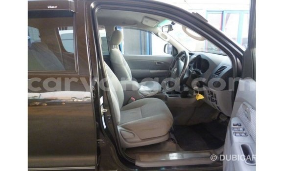 Nunua Imported Toyota Hilux Black Gari ndani ya Import - Dubai nchini Malawi Nunua Imported Toyota Hilux Black Gari ndani ya Import - Dubai nchini Malawi