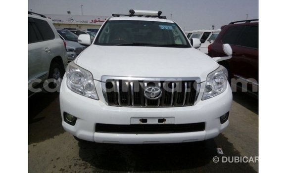 Acheter Import Voiture Toyota Prado Blanc à Import - Dubai, Malawi Acheter Import Voiture Toyota Prado Blanc à Import - Dubai, Malawi