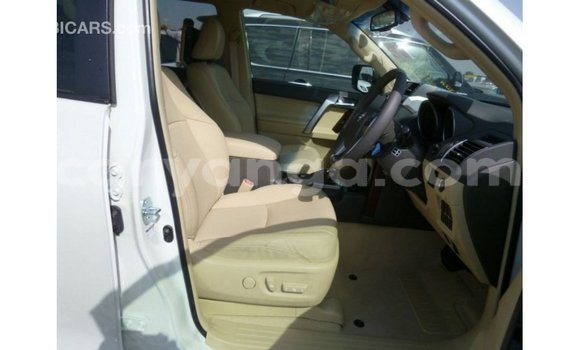 Buy Import Toyota Prado White Car in Import - Dubai in Malawi Buy Import Toyota Prado White Car in Import - Dubai in Malawi