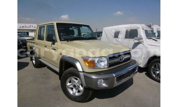 Acheter Import Voiture Toyota Land Cruiser Beige à Import - Dubai, Malawi Acheter Import Voiture Toyota Land Cruiser Beige à Import - Dubai, Malawi