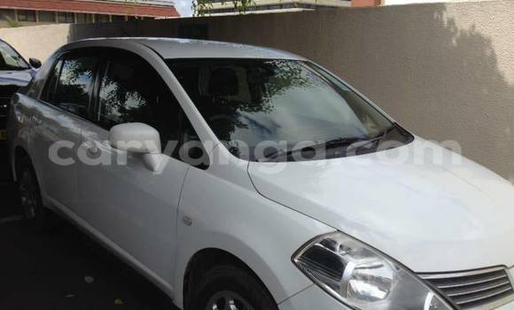 Buy Used Nissan Tilda White Car in Limbe in Malawi Buy Used Nissan Tilda White Car in Limbe in Malawi