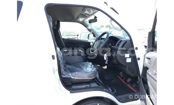 Buy Import Toyota Hiace White Car in Import - Dubai in Malawi Buy Import Toyota Hiace White Car in Import - Dubai in Malawi