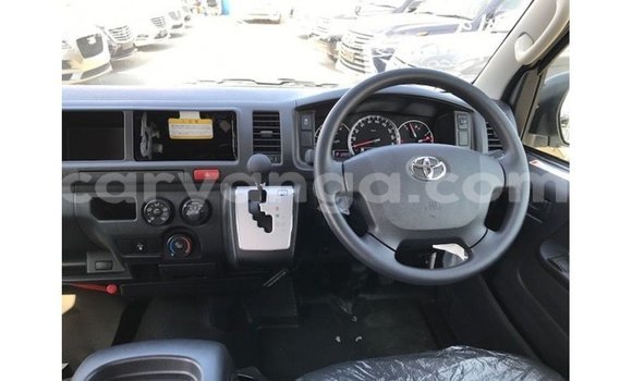 Buy Import Toyota Hiace White Car in Import - Dubai in Malawi Buy Import Toyota Hiace White Car in Import - Dubai in Malawi