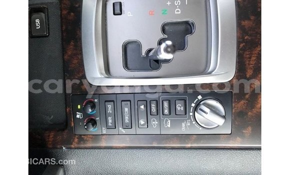 Buy Import Toyota Land Cruiser White Car in Import - Dubai in Malawi Buy Import Toyota Land Cruiser White Car in Import - Dubai in Malawi