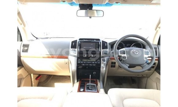 Buy Import Toyota Land Cruiser Black Car in Import - Dubai in Malawi Buy Import Toyota Land Cruiser Black Car in Import - Dubai in Malawi