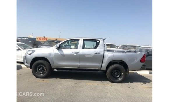 Acheter Import Voiture Toyota Hilux Autre à Import - Dubai, Malawi Acheter Import Voiture Toyota Hilux Autre à Import - Dubai, Malawi