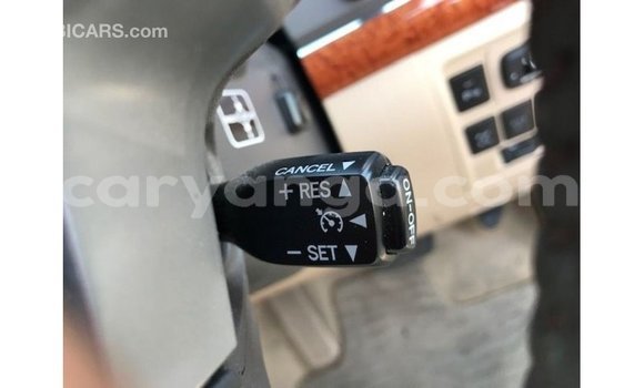 Acheter Import Voiture Toyota Land Cruiser Blanc à Import - Dubai, Malawi Acheter Import Voiture Toyota Land Cruiser Blanc à Import - Dubai, Malawi