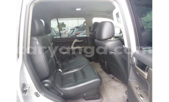 Buy Import Toyota Land Cruiser Other Car in Import - Dubai in Malawi Buy Import Toyota Land Cruiser Other Car in Import - Dubai in Malawi