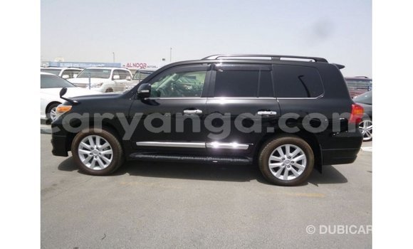 Acheter Import Voiture Toyota Land Cruiser Noir à Import - Dubai, Malawi Acheter Import Voiture Toyota Land Cruiser Noir à Import - Dubai, Malawi