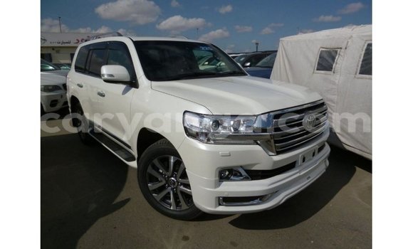 Buy Import Toyota Land Cruiser White Car in Import - Dubai in Malawi Buy Import Toyota Land Cruiser White Car in Import - Dubai in Malawi