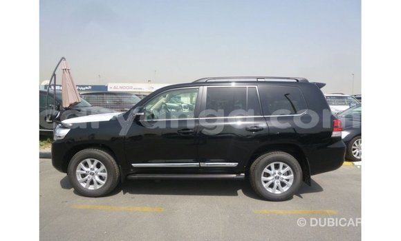 Acheter Import Voiture Toyota Land Cruiser Noir à Import - Dubai, Malawi Acheter Import Voiture Toyota Land Cruiser Noir à Import - Dubai, Malawi