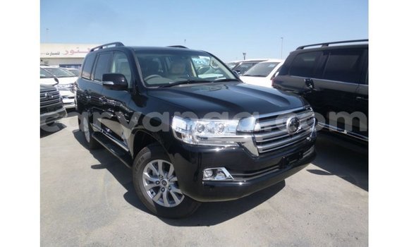 Acheter Import Voiture Toyota Land Cruiser Noir à Import - Dubai, Malawi Acheter Import Voiture Toyota Land Cruiser Noir à Import - Dubai, Malawi
