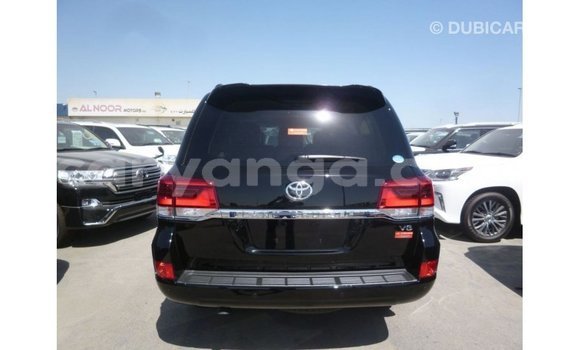 Acheter Import Voiture Toyota Land Cruiser Noir à Import - Dubai, Malawi Acheter Import Voiture Toyota Land Cruiser Noir à Import - Dubai, Malawi