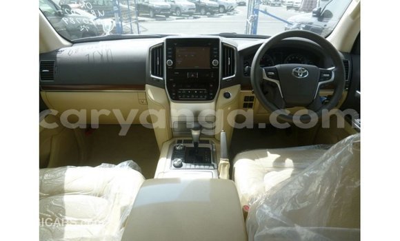 Buy Import Toyota Land Cruiser White Car in Import - Dubai in Malawi Buy Import Toyota Land Cruiser White Car in Import - Dubai in Malawi