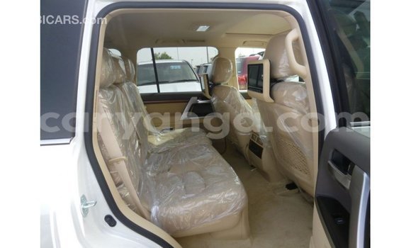 Buy Import Toyota Land Cruiser White Car in Import - Dubai in Malawi Buy Import Toyota Land Cruiser White Car in Import - Dubai in Malawi