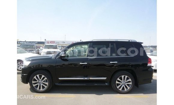 Acheter Import Voiture Toyota Land Cruiser Noir à Import - Dubai, Malawi Acheter Import Voiture Toyota Land Cruiser Noir à Import - Dubai, Malawi
