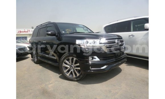 Acheter Import Voiture Toyota Land Cruiser Noir à Import - Dubai, Malawi Acheter Import Voiture Toyota Land Cruiser Noir à Import - Dubai, Malawi