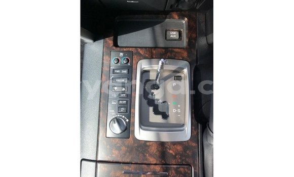 Buy Import Toyota Land Cruiser White Car in Import - Dubai in Malawi Buy Import Toyota Land Cruiser White Car in Import - Dubai in Malawi