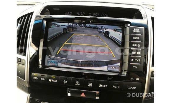 Buy Import Toyota Land Cruiser White Car in Import - Dubai in Malawi Buy Import Toyota Land Cruiser White Car in Import - Dubai in Malawi