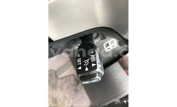 Buy Import Toyota Land Cruiser White Car in Import - Dubai in Malawi Buy Import Toyota Land Cruiser White Car in Import - Dubai in Malawi