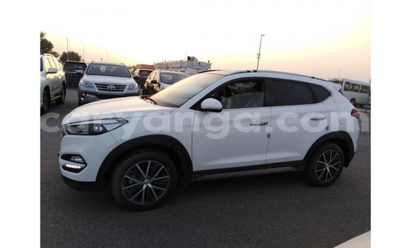 Buy Import Hyundai Tucson White Car in Import - Dubai in Malawi Buy Import Hyundai Tucson White Car in Import - Dubai in Malawi