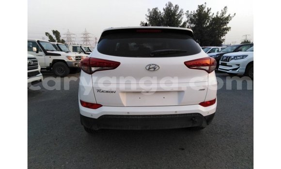Buy Import Hyundai Tucson White Car in Import - Dubai in Malawi Buy Import Hyundai Tucson White Car in Import - Dubai in Malawi