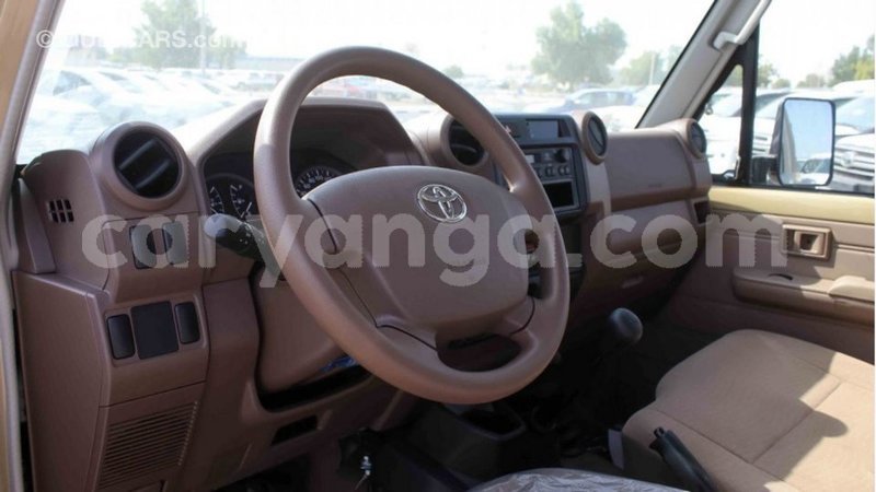 Big with watermark toyota land cruiser malawi import dubai 7376