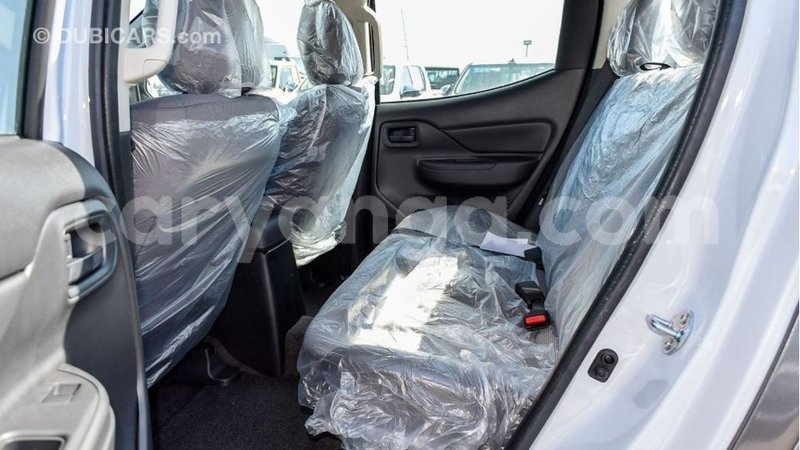 Big with watermark mitsubishi l200 malawi import dubai 7377