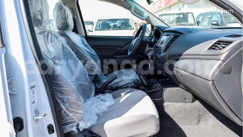 Big with watermark mitsubishi l200 malawi import dubai 7377