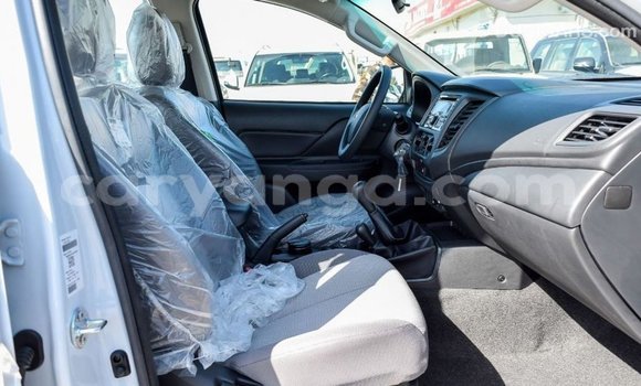 Buy Import Mitsubishi L200 White Car in Import - Dubai in Malawi Buy Import Mitsubishi L200 White Car in Import - Dubai in Malawi