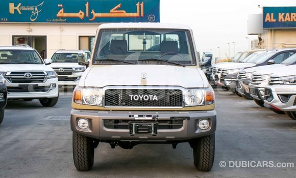 Buy Import Toyota Land Cruiser Beige Car in Import - Dubai in Malawi Buy Import Toyota Land Cruiser Beige Car in Import - Dubai in Malawi