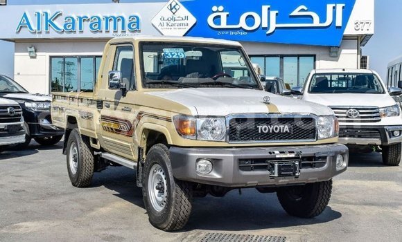 Buy Import Toyota Land Cruiser Beige Car in Import - Dubai in Malawi Buy Import Toyota Land Cruiser Beige Car in Import - Dubai in Malawi