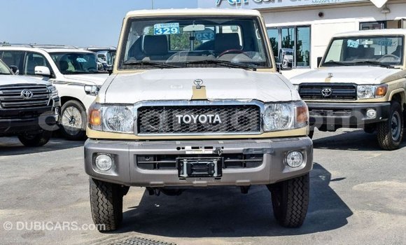 Buy Import Toyota Land Cruiser Beige Car in Import - Dubai in Malawi Buy Import Toyota Land Cruiser Beige Car in Import - Dubai in Malawi