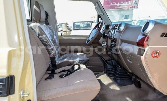 Buy Import Toyota Land Cruiser Beige Car in Import - Dubai in Malawi Buy Import Toyota Land Cruiser Beige Car in Import - Dubai in Malawi