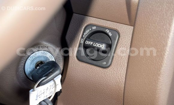 Buy Import Toyota Land Cruiser Beige Car in Import - Dubai in Malawi Buy Import Toyota Land Cruiser Beige Car in Import - Dubai in Malawi