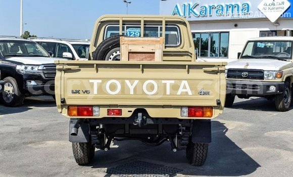Buy Import Toyota Land Cruiser Beige Car in Import - Dubai in Malawi Buy Import Toyota Land Cruiser Beige Car in Import - Dubai in Malawi