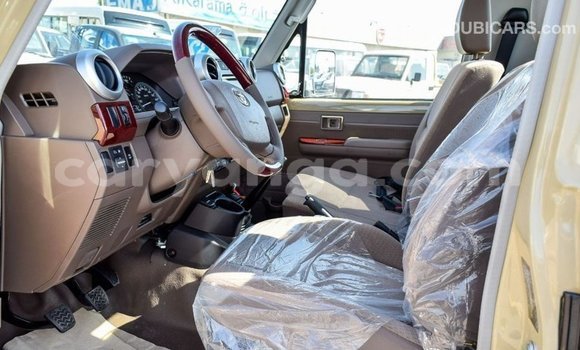 Buy Import Toyota Land Cruiser Beige Car in Import - Dubai in Malawi Buy Import Toyota Land Cruiser Beige Car in Import - Dubai in Malawi