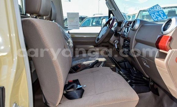 Buy Import Toyota Land Cruiser Beige Car in Import - Dubai in Malawi Buy Import Toyota Land Cruiser Beige Car in Import - Dubai in Malawi