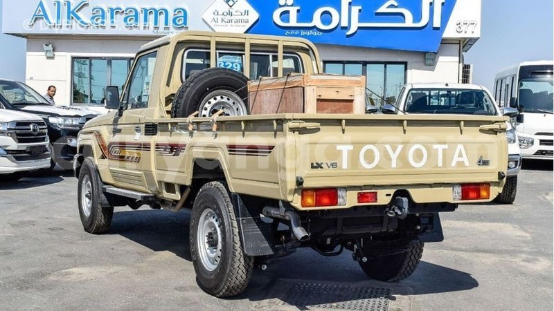 Big with watermark toyota land cruiser malawi import dubai 7393