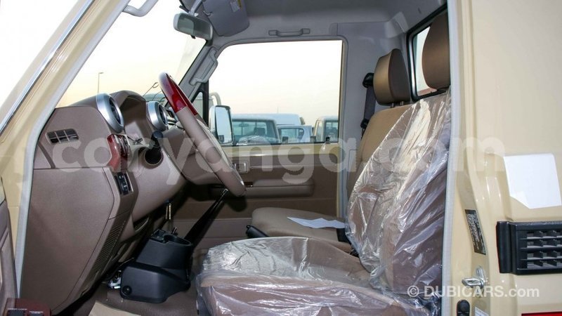 Big with watermark toyota land cruiser malawi import dubai 7397