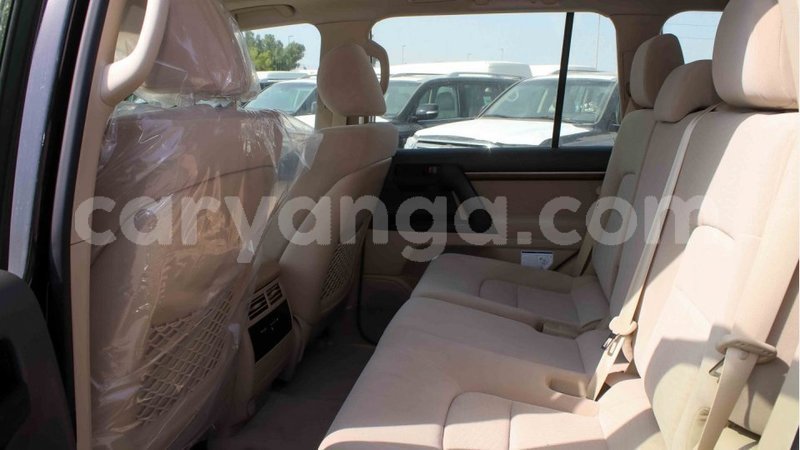 Big with watermark toyota land cruiser malawi import dubai 7402