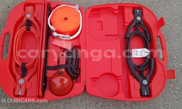 Nunua Imported Toyota Hilux White Gari ndani ya Import - Dubai nchini Malawi Nunua Imported Toyota Hilux White Gari ndani ya Import - Dubai nchini Malawi