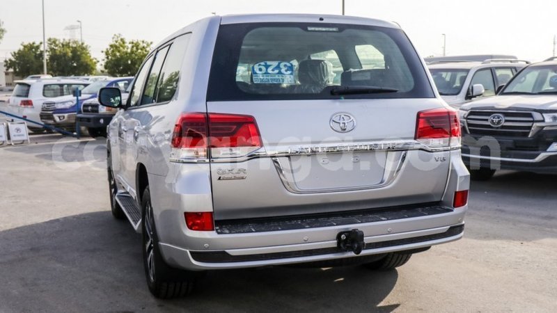 Big with watermark toyota land cruiser malawi import dubai 7416