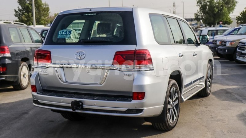Big with watermark toyota land cruiser malawi import dubai 7416
